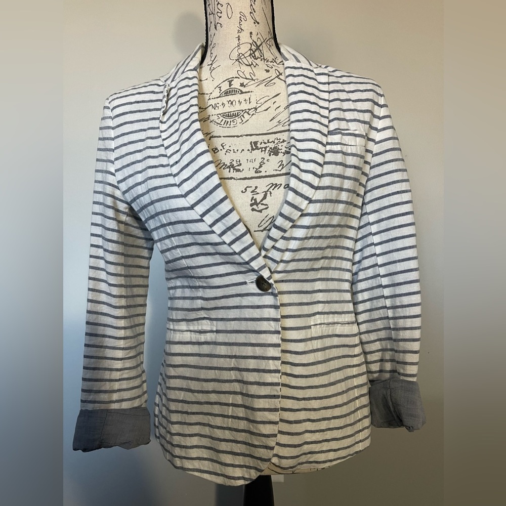 Gap button front Blazer